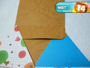 Bí mật “ngôi nhà hạnh phúc “ trong tấm thiệp
