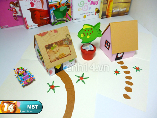 Bí mật “ngôi nhà hạnh phúc “ trong tấm thiệp