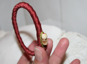 Công thức làm vòng tay từ chỉ và dây thừng