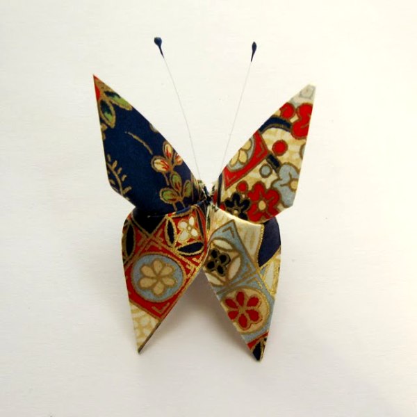 Học gấp chú bướm xinh theo phong cách Origami