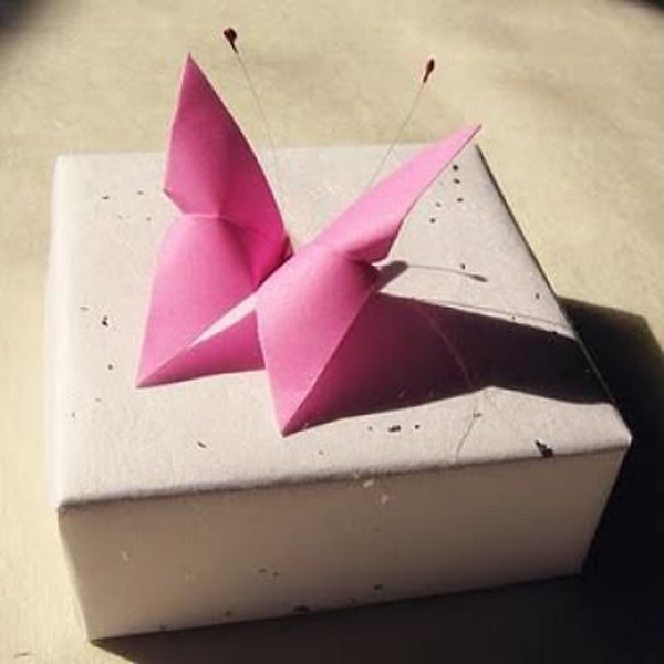 Học gấp chú bướm xinh theo phong cách Origami