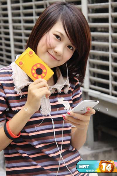 May áo điện thoại cổ cho Ipod