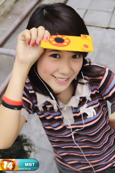 May áo điện thoại cổ cho Ipod