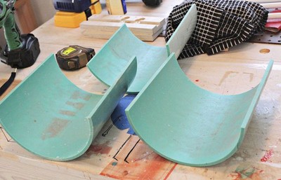 Tự chế chậu cây treo tường cho nhà thêm xanh